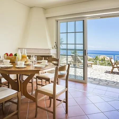 Villa Sea View In Apostolata 5stars